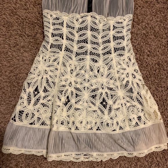 Curated Vintage Betsy Johnson Strapless Mini Dress Size 6 - Picture 8 of 10